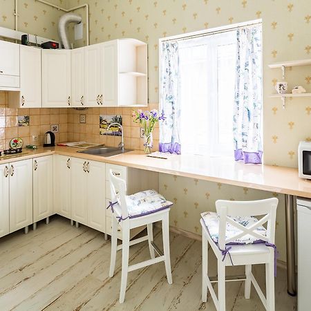 Lovely Apartment In The City Center 리비프 외부 사진