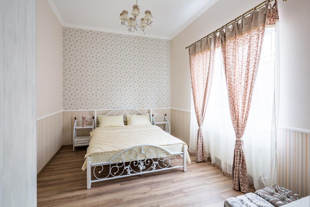 Lovely Apartment In The City Center 리비프 외부 사진